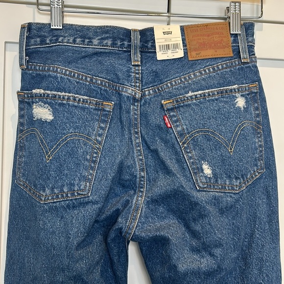 Levi’s 501 Button Fly High Waisted 
Distressed Cropped Jeans Paint Splatter Hem - Picture 6 of 16